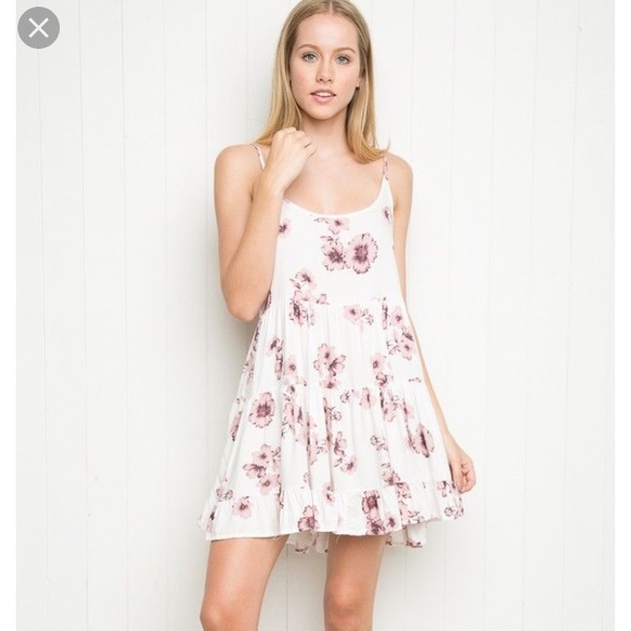 Brandy Melville Dresses & Skirts - Brandy Melville cherry blossom jada dress
